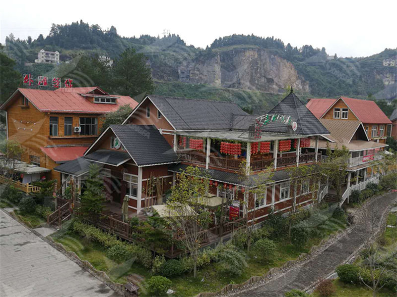 选择郴州合成树脂瓦，为南方屋顶雨季防水护航